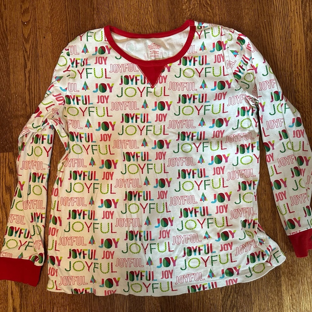 Wondershop Men’s Holiday Joyful Print Matching Family Pajama Set